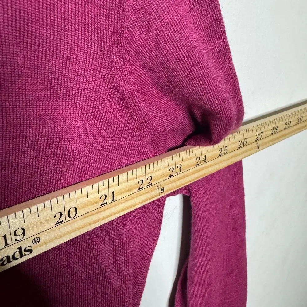 Robert Graham 100% Wool V-Neck‎ Sweater 2XL Purple Gray Trim Long Sleeve Knit